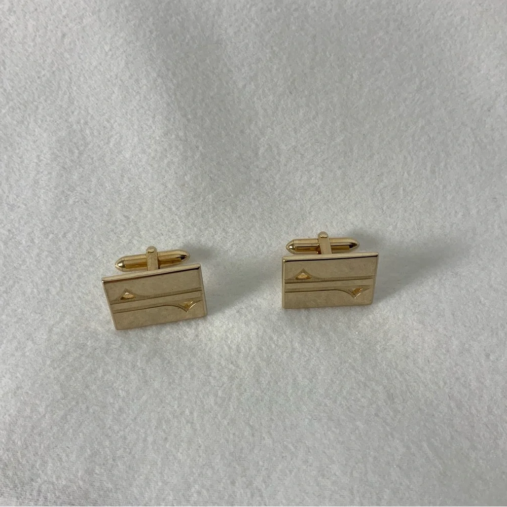 Vintage SWANK Cuff Links - Gold tone Pair Men's